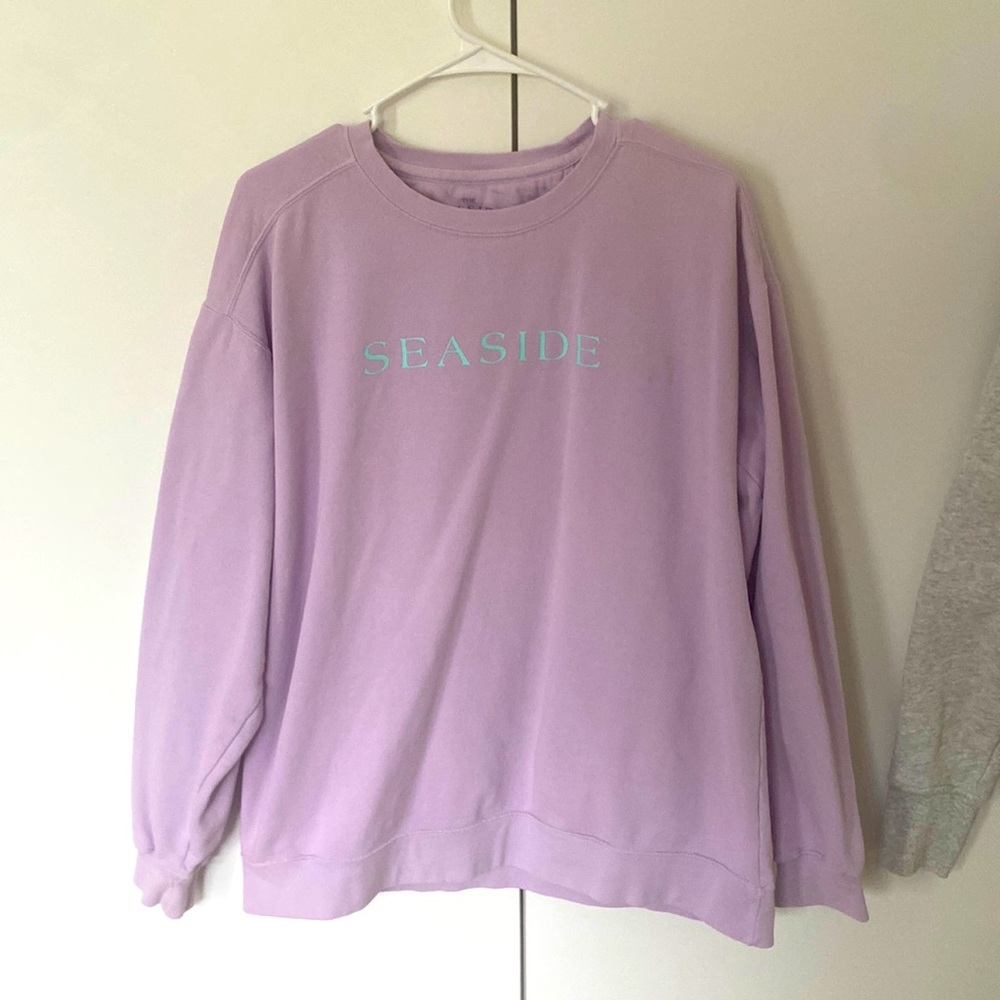Seaside lavender crewneck